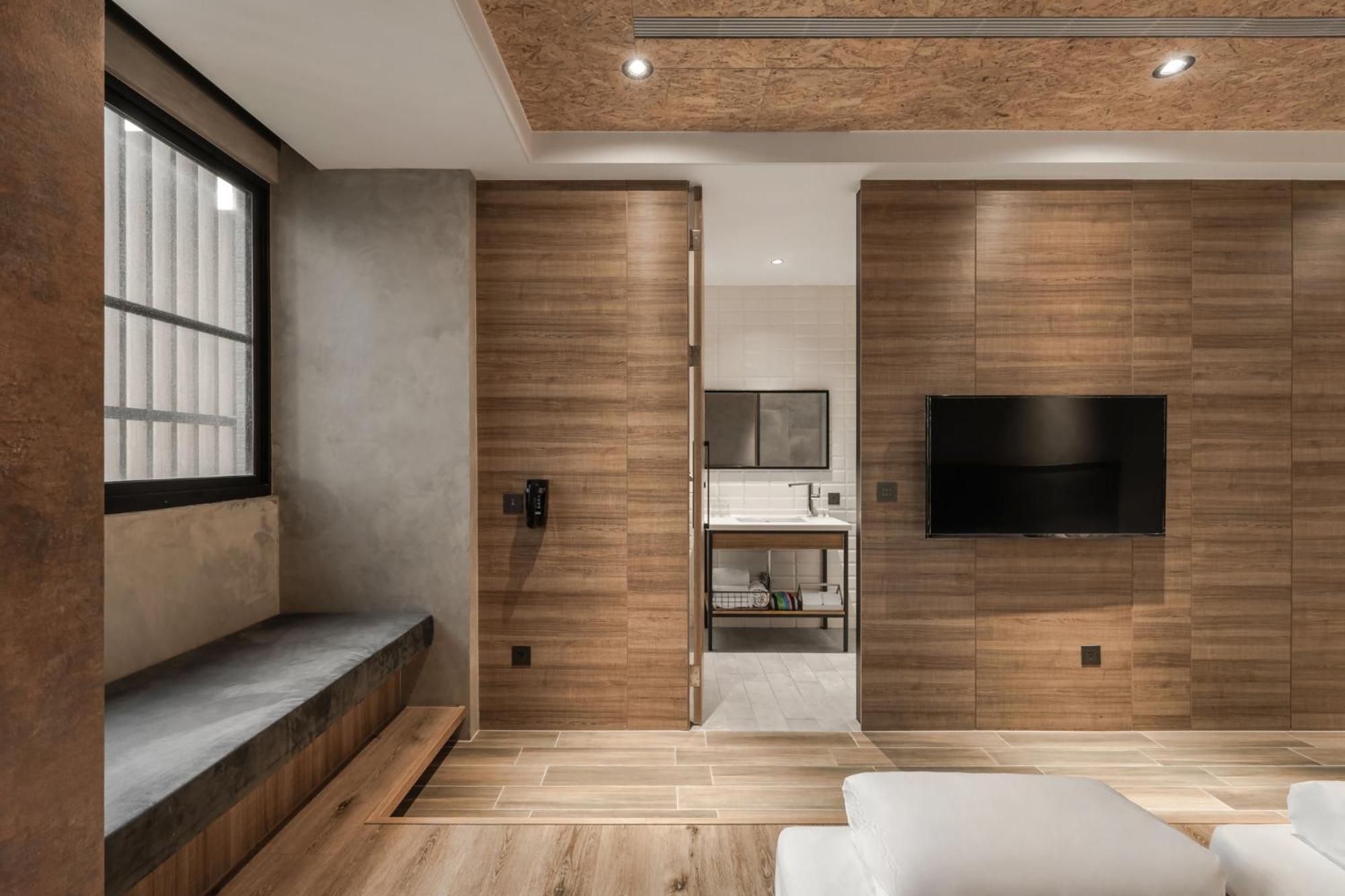 Hotel Leisure 台南行旅-巷弄潮旅 Ngoại thất bức ảnh
