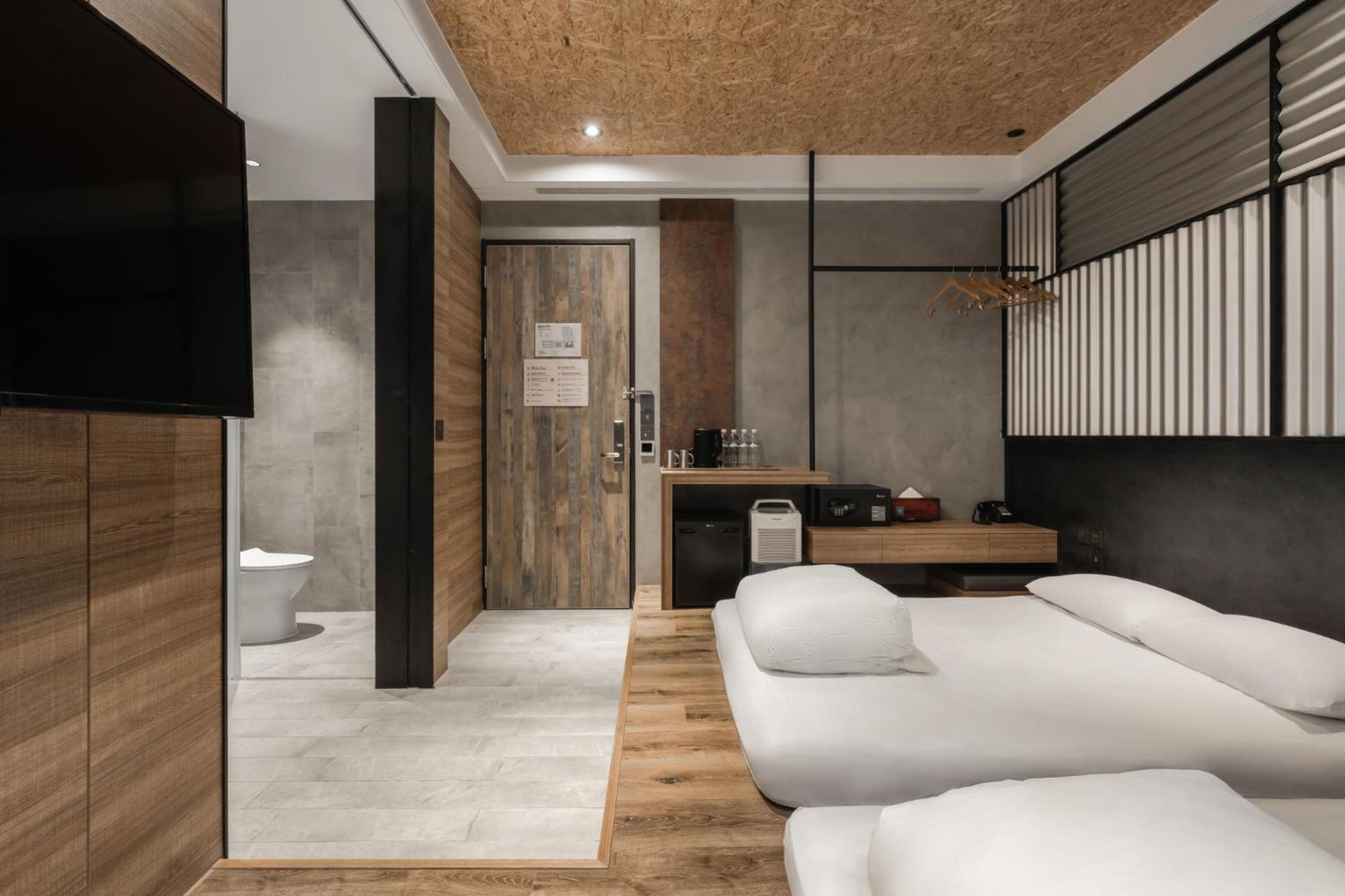 Hotel Leisure 台南行旅-巷弄潮旅 Ngoại thất bức ảnh