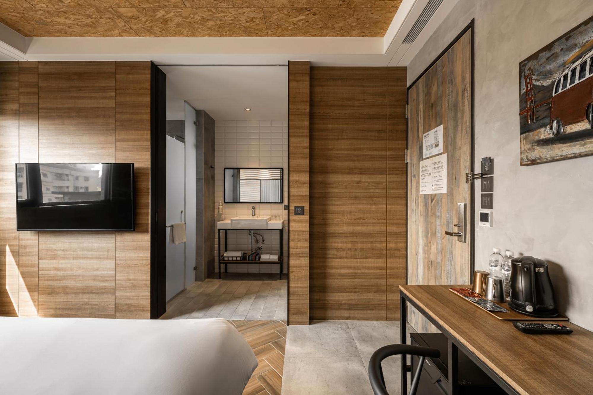 Hotel Leisure 台南行旅-巷弄潮旅 Ngoại thất bức ảnh